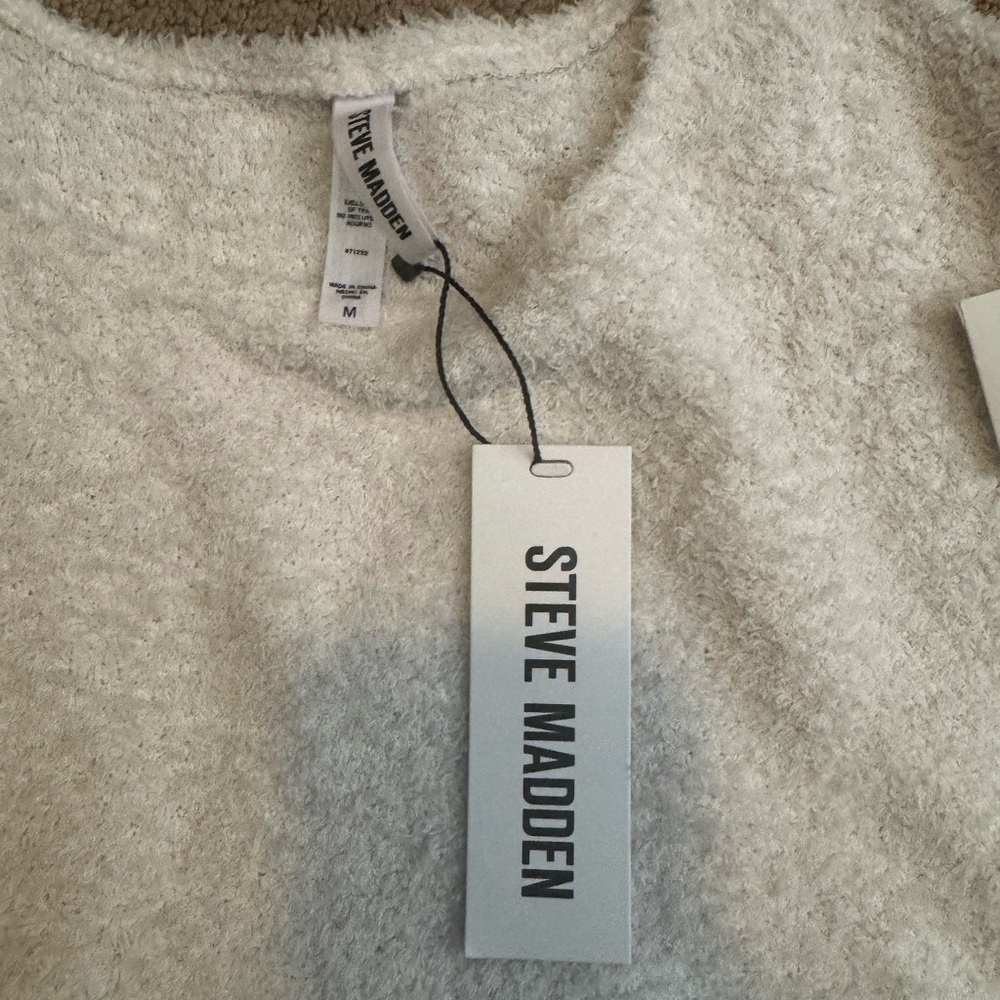NWT Steve Madden Women's Scoop-Neck Chenille Sleep Tank Top - Picture 2 of 4